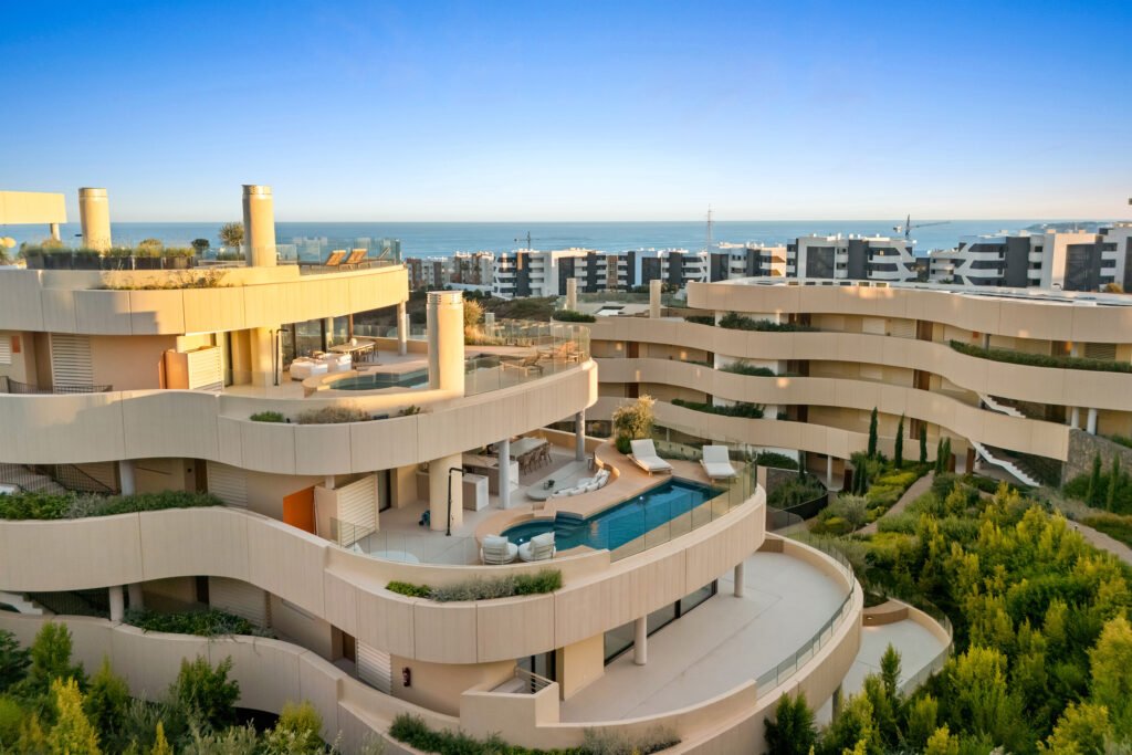 Luxurious penthouse, El Higuerón